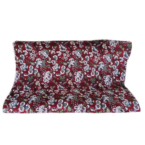 Vera Bradley Floral Bordeux Blooms 50x80 Fleece Plush Throw Blanket Retired - Picture 2 of 8